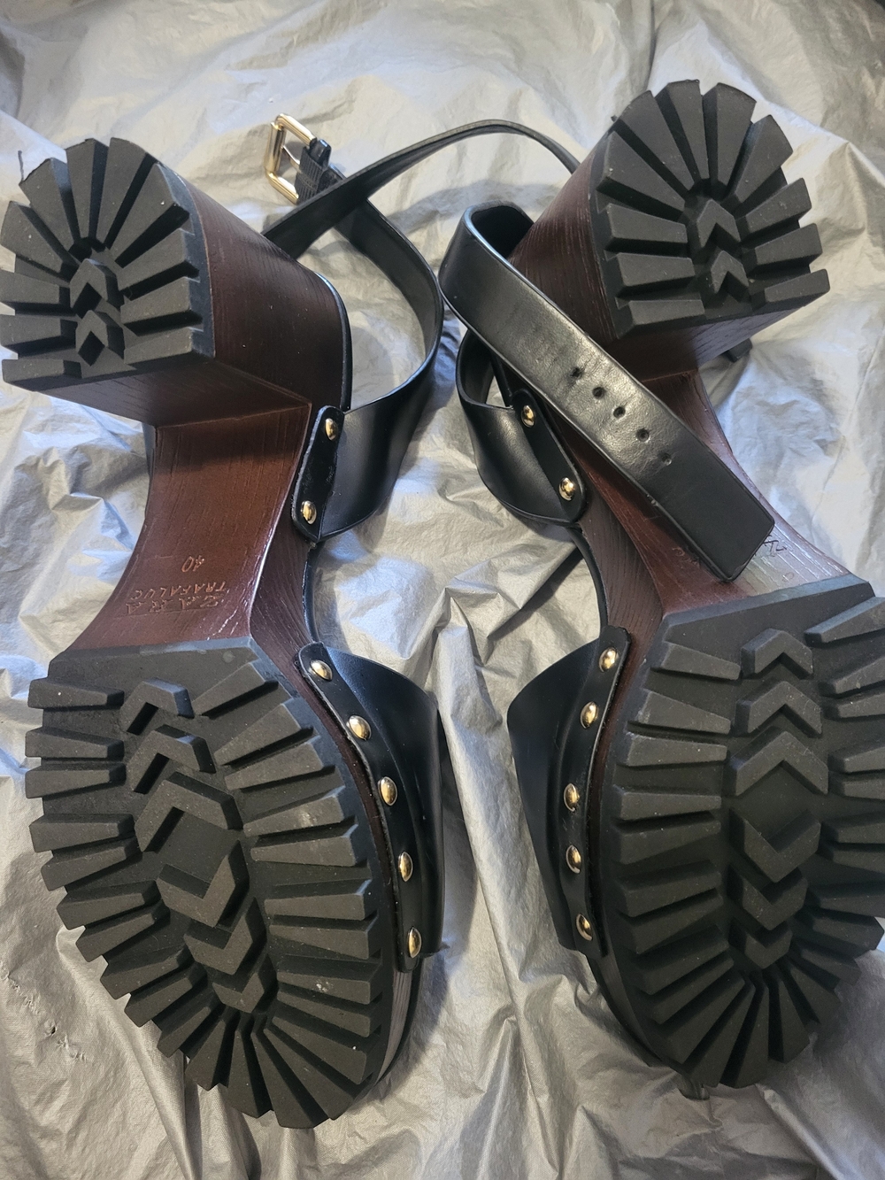 Zara Studded Black Leather Platform Sandals with Chunky Wood Heel - Picture 13 of 13